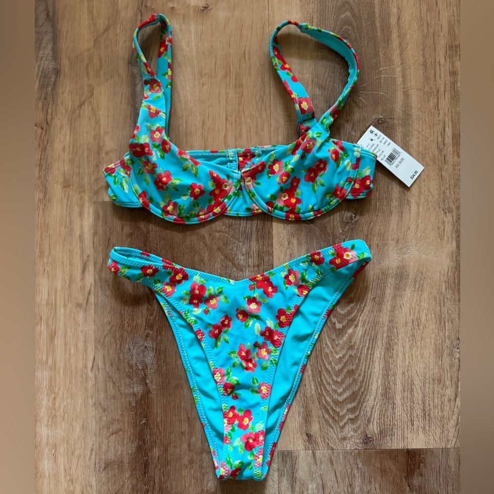 PacSun Turquoise Floral Underwire Bikini Set with Red Flowers